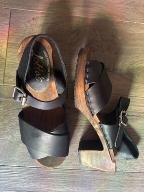Lotta’s from Stockholm Swedish leather wooden clogs